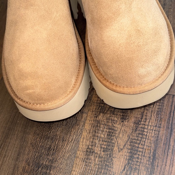UGG Chestnut Suede Boots platform - Picture 11 of 14